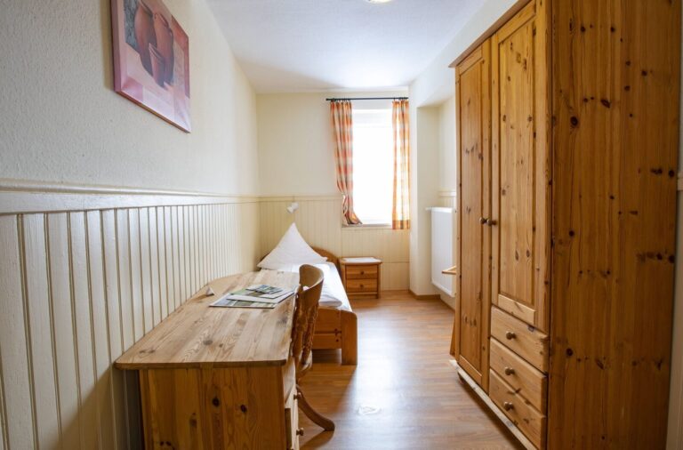 Einzelzimmer_Elisaeus_2F7A8072